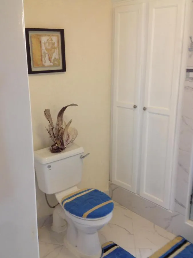 Sea Shells Villa Christ Church Apartment
