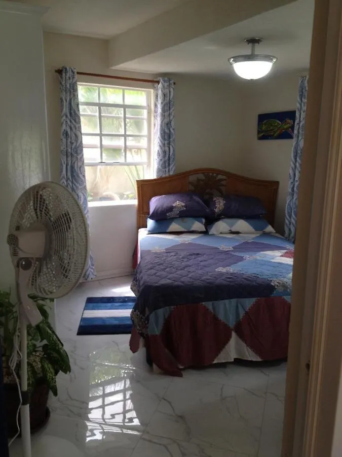 Sea Shells Villa Christ Church Apartment